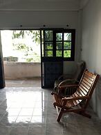only fan guesthouse