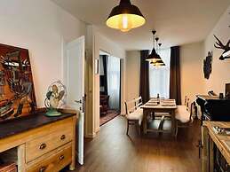 Chic Vintage Apartment in Spa