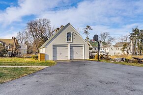 Explore Orange & Nyc! Luxury Family Home w/ Deck