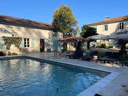 The Oasis Gardens, Beautiful House
