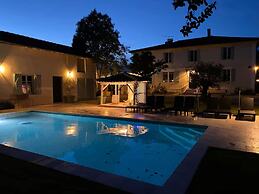 The Oasis Gardens, Beautiful House