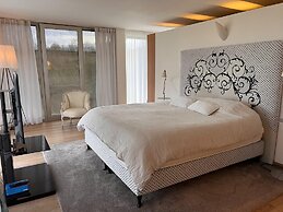 The Sweet Escape - Premium Villa With Pool