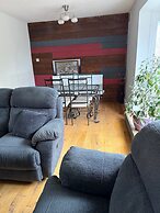 Charming Birmingham 3 Bedroom Apartment