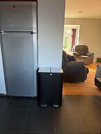 Charming Birmingham 3 Bedroom Apartment