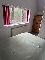Charming Birmingham 3 Bedroom Apartment