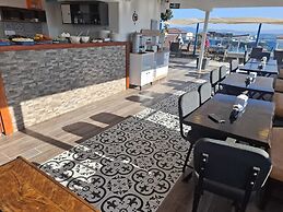 Hotel Efesian B&B City Center - Harbour