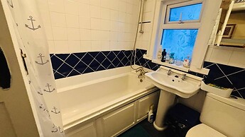 House - Sleeps 8 - Clifton Down 10 min Walk
