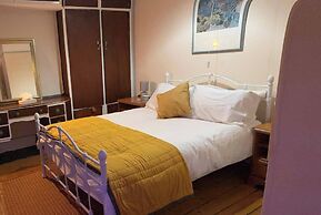 House - Sleeps 8 - Clifton Down 10 min Walk
