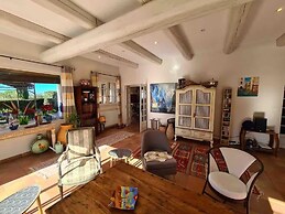 Villa Near Avignon With Separate Suites