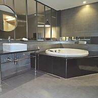 NINETH HOTEL