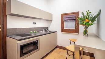 NASI'S APARTMENTS