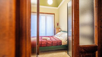 NASI'S APARTMENTS
