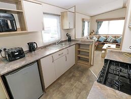 82 Manorbier Park