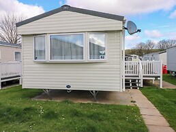 82 Manorbier Park