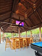 Arkaluna Resort And Adventure