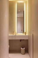 Luxurious Astorg Residence
