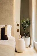 Luxurious Astorg Residence
