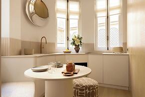Luxurious Astorg Residence