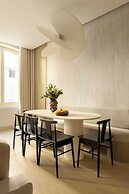 Luxurious Astorg Residence