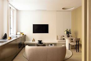 Luxurious Astorg Residence