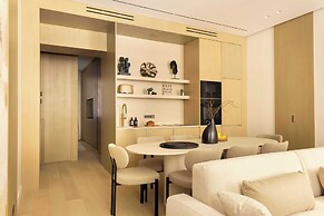 Luxurious Astorg Residence