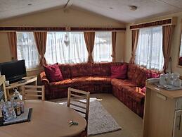 2bed-cabin Sleeps 4, Wifi, Free Parking, Sea Views