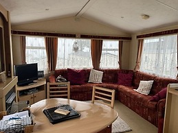 2bed-cabin Sleeps 4, Wifi, Free Parking, Sea Views