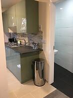 Treetops Apartment 3
