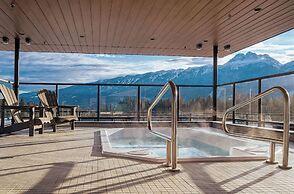 Powder and Par Penthouse