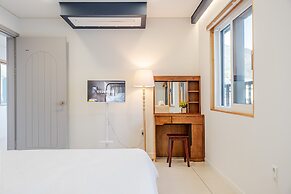 Gyeongju Awesomeway Pool Villa