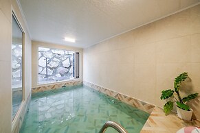 Gyeongju Awesomeway Pool Villa