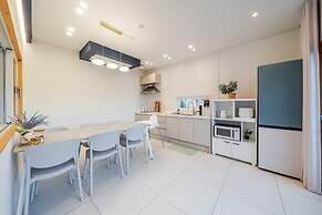 Gyeongju Awesomeway Pool Villa