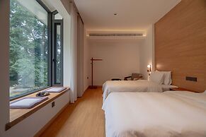 Emeishan XiaoshanQing Luxury Resort