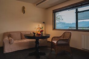 Emeishan XiaoshanQing Luxury Resort