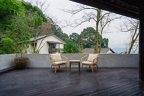 Emeishan XiaoshanQing Luxury Resort