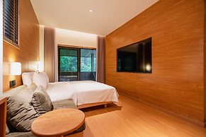 Emeishan XiaoshanQing Luxury Resort