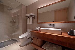 Emeishan XiaoshanQing Luxury Resort