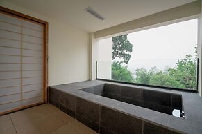 Emeishan XiaoshanQing Luxury Resort