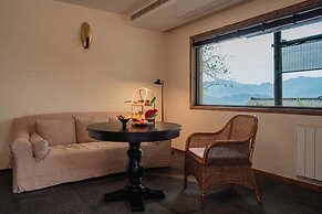 Emeishan XiaoshanQing Luxury Resort
