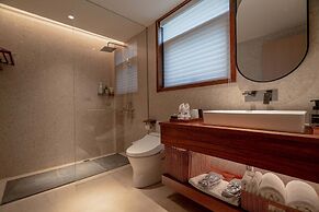 Emeishan XiaoshanQing Luxury Resort