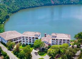 Noora Resort