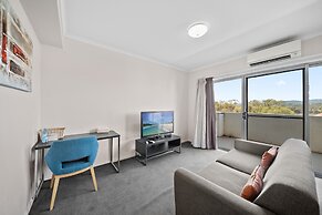 Bright 1-bed Apartment in Greenway