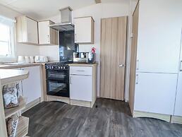 The Beachside Hideout - St Michaels Caravan Park