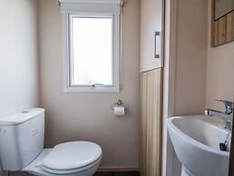 The Beachside Hideout - St Michaels Caravan Park