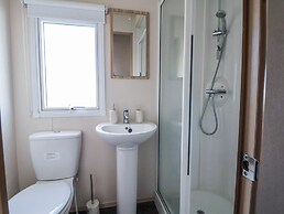 The Beachside Hideout - St Michaels Caravan Park
