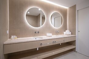 Hotel with swimming pool in Bari Sardo