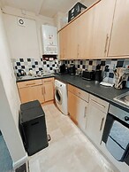 Bright 2-bed Flat in Huntingdon Town Centre