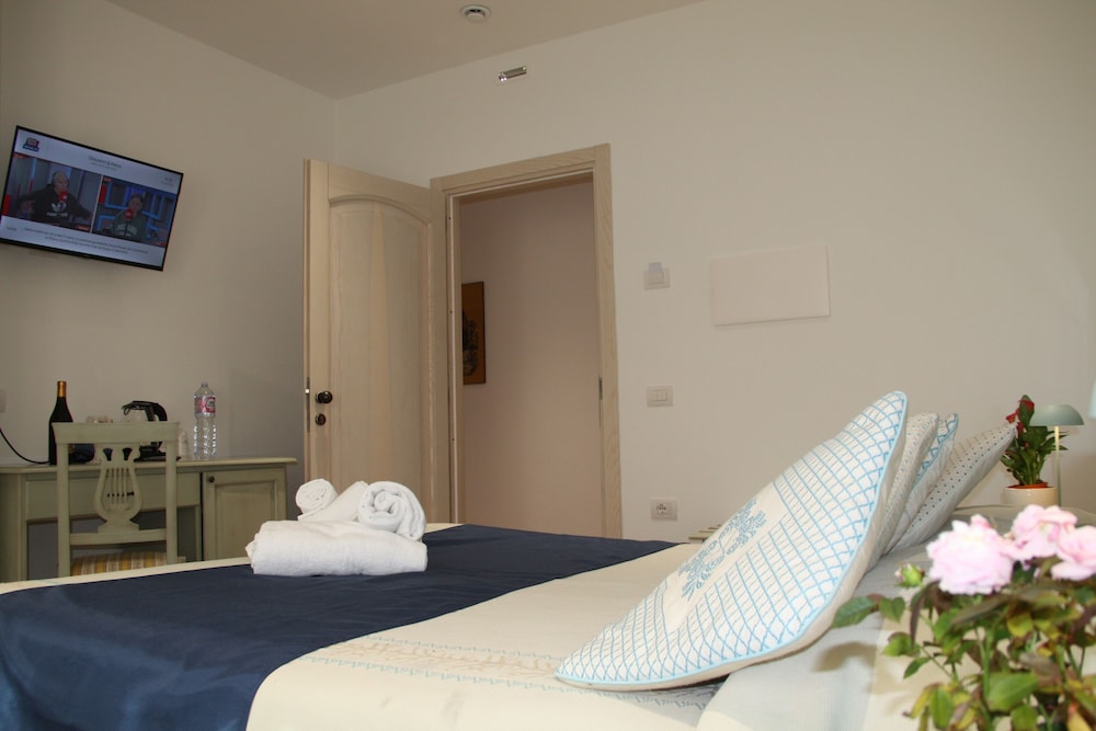 Central Dorgali Rooms