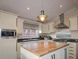Tiree Lodge