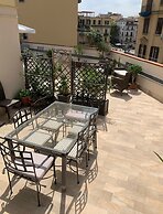 TUANIS NAPOLI